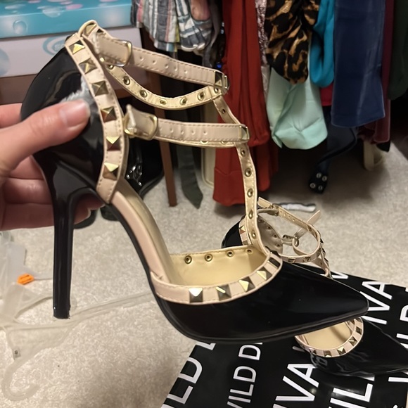 Worn once wild diva heels. - Picture 3 of 4